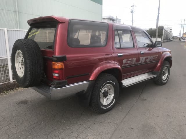 1993 Toyota Hilux Surf JDM car for sale — photo 3 of 5