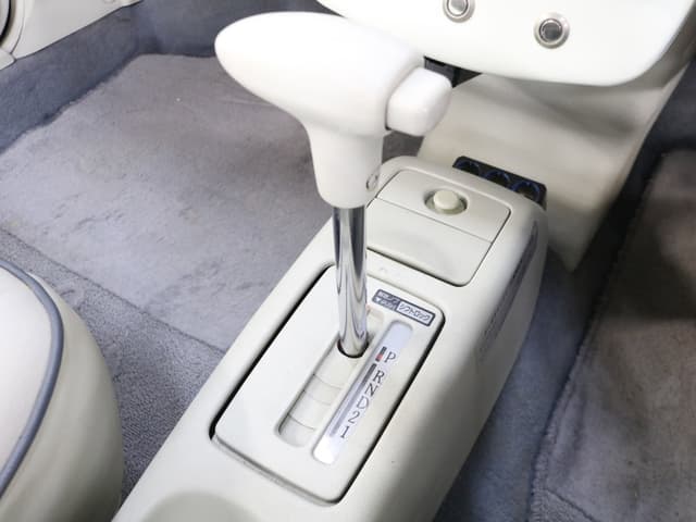 1991 Nissan Figaro JDM car for sale — photo 17 of 25