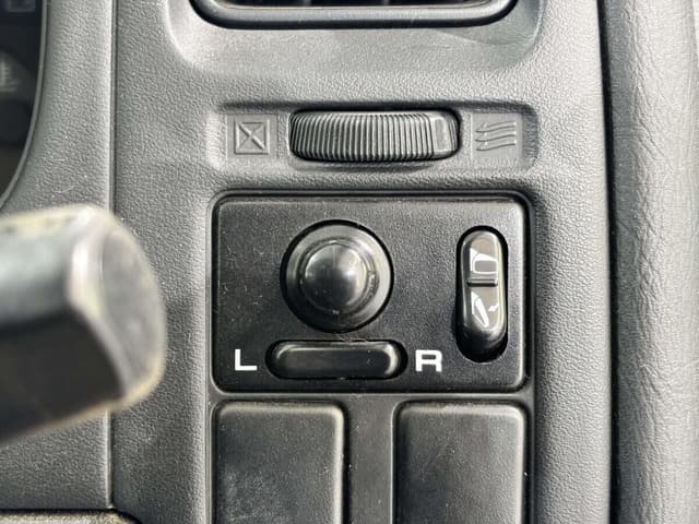 1998 Nissan Primera JDM car for sale — photo 16 of 25