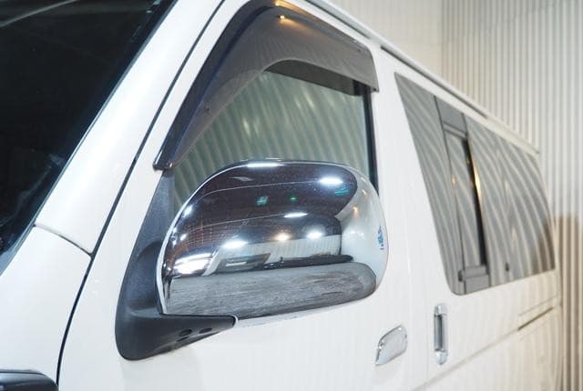 2010 Toyota HiAce JDM car for sale — photo 9 of 25