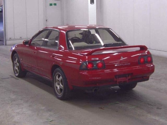 1990 Nissan Skyline JDM car for sale — photo 2 of 5
