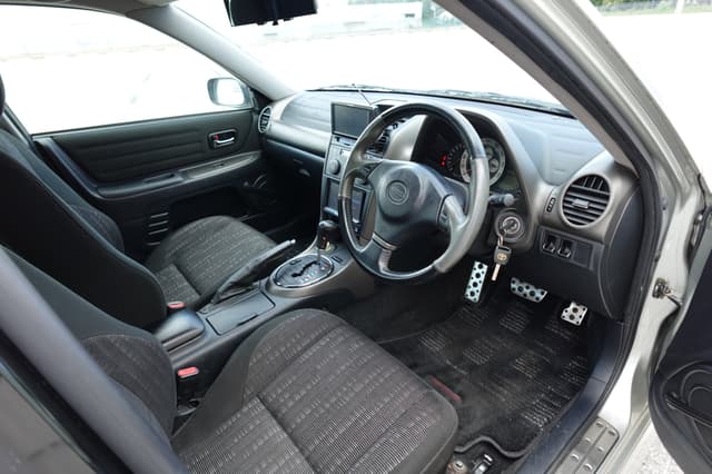 2000 Toyota Altezza JDM car for sale — photo 12 of 18