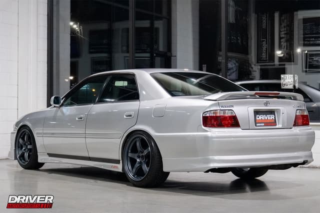 1999 Toyota Chaser JDM car for sale — photo 8 of 10