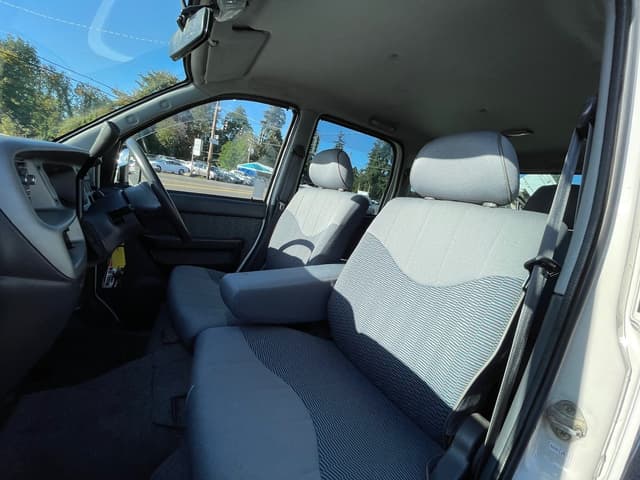 1999 Daihatsu Atrai JDM car for sale — photo 21 of 25
