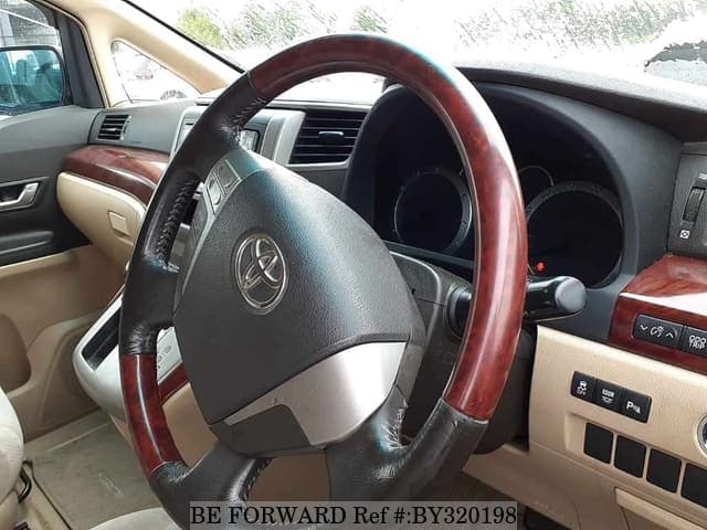 2010 Toyota Alphard JDM car for sale — photo 3 of 8