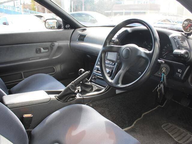 1991 Nissan Skyline JDM car for sale — photo 3 of 12