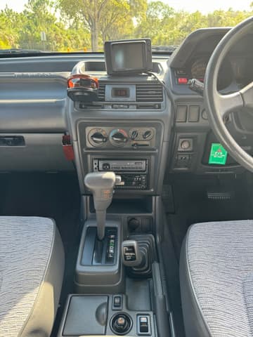 1995 Mitsubishi Pajero JDM car for sale — photo 20 of 26