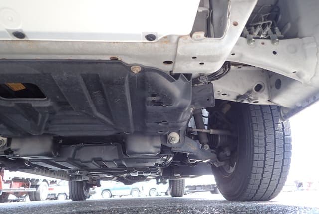 2011 Toyota HiAce JDM car for sale — photo 14 of 25