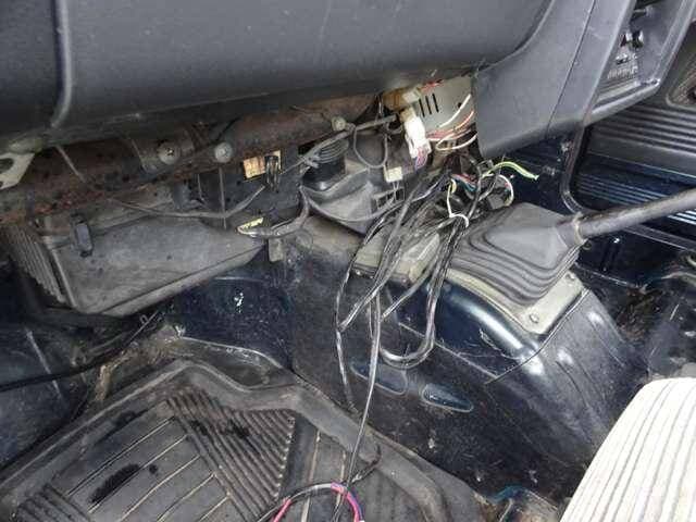 1994 Suzuki Jimny JDM car for sale — photo 15 of 20