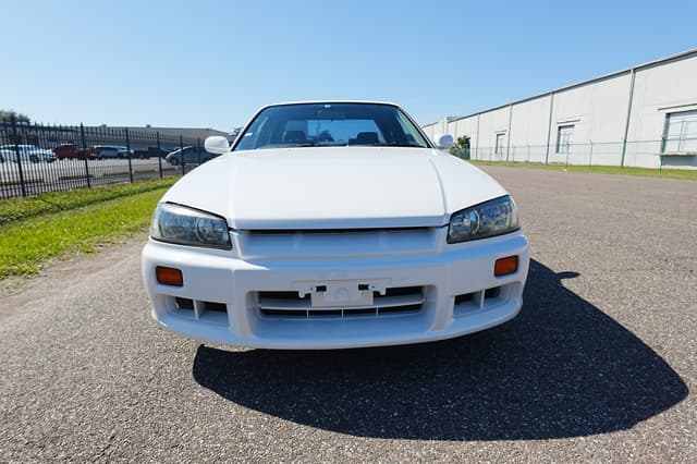 1999 Nissan Skyline JDM car for sale — photo 16 of 17