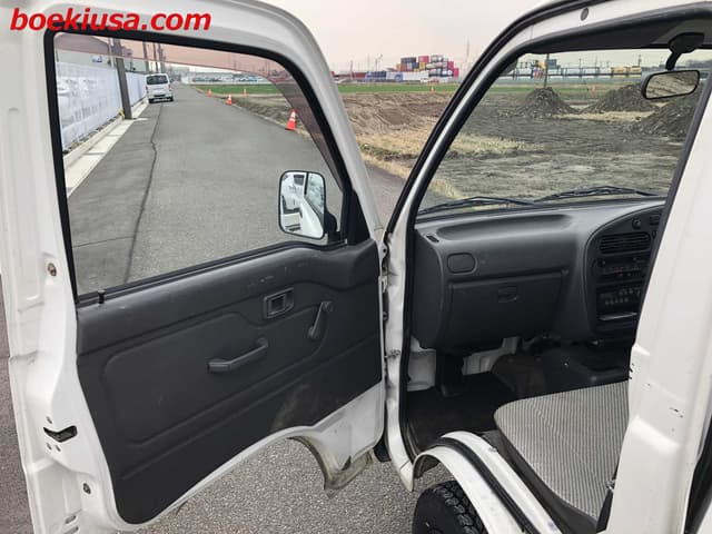 1997 Daihatsu Hijet JDM car for sale — photo 8 of 24