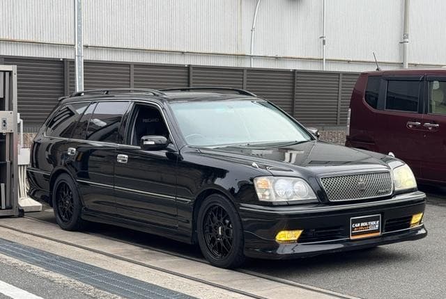 2003 Toyota Crown JDM car for sale — photo 7 of 25