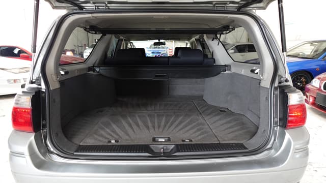 2000 Nissan Stagea JDM car for sale — photo 8 of 14