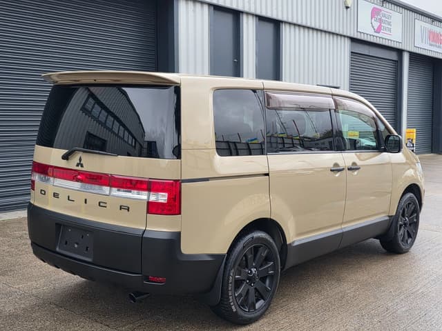 2009 Mitsubishi Delica JDM car for sale — photo 24 of 24