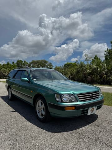 1997 Nissan Stagea JDM car for sale — photo 2 of 22