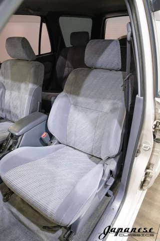 1996 Toyota Hilux JDM car for sale — photo 17 of 25
