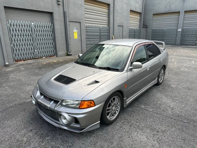 1996 Mitsubishi Lancer Evolution JDM car for sale — photo 4 of 25