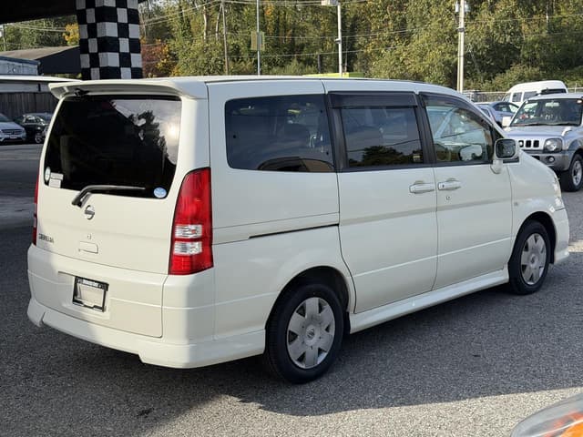 2005 Nissan Serena JDM car for sale — photo 7 of 19