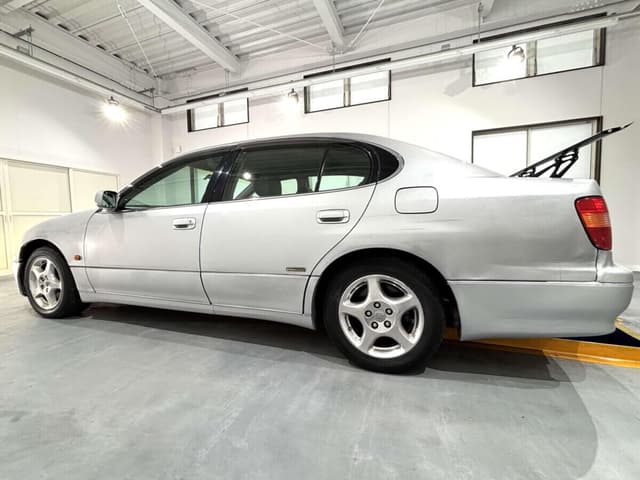 1999 Toyota Aristo JDM car for sale — photo 3 of 25