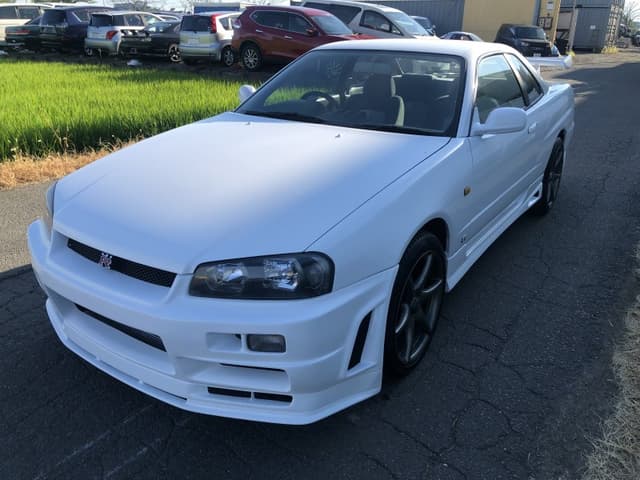 1998 Nissan Skyline JDM car for sale — photo 3 of 5