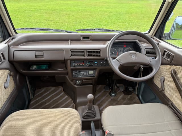 1990 Honda Street JDM car for sale — photo 15 of 24