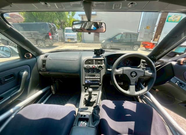 1995 Nissan Skyline JDM car for sale — photo 19 of 25
