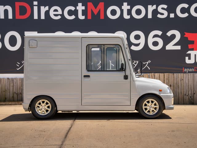 1997 Daihatsu Mira JDM car for sale — photo 4 of 13