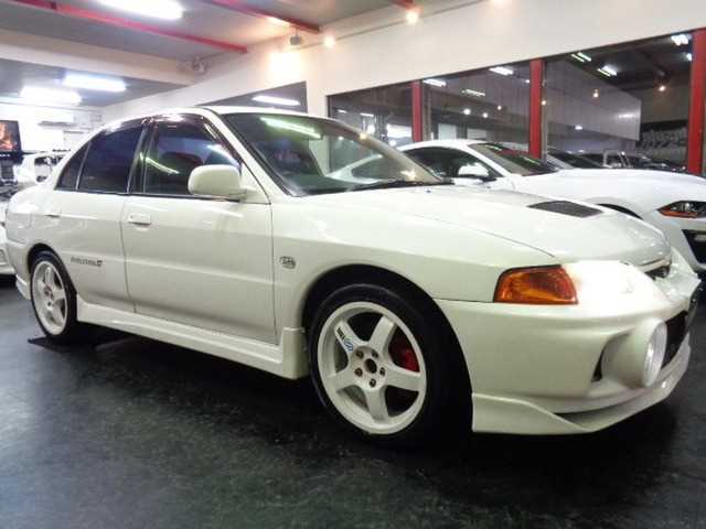 1996 Mitsubishi Lancer Evolution JDM car for sale — photo 8 of 20
