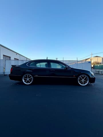 2001 Toyota Aristo JDM car for sale — photo 4 of 25