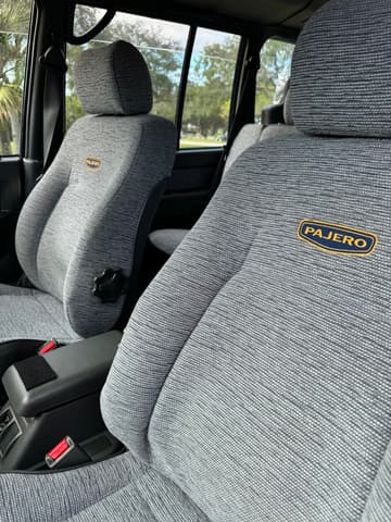 1995 Mitsubishi Pajero JDM car for sale — photo 18 of 26