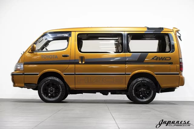 1996 Toyota HiAce JDM car for sale — photo 4 of 25