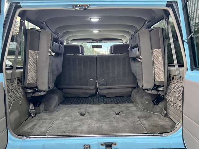 1995 Toyota Land Cruiser Prado JDM car for sale — photo 20 of 23