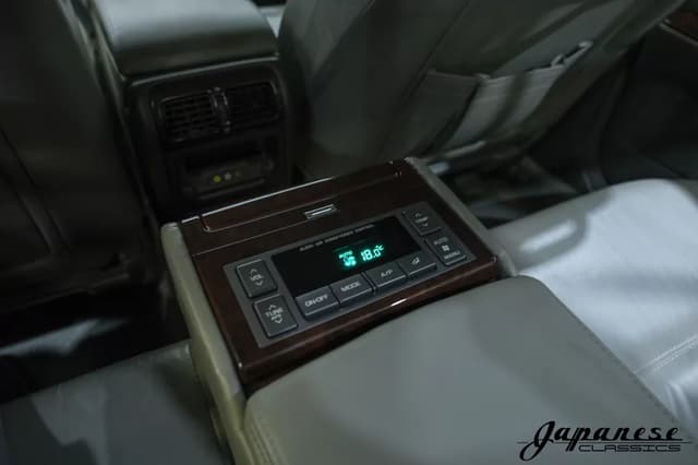 1997 Nissan Cima JDM car for sale — photo 20 of 25