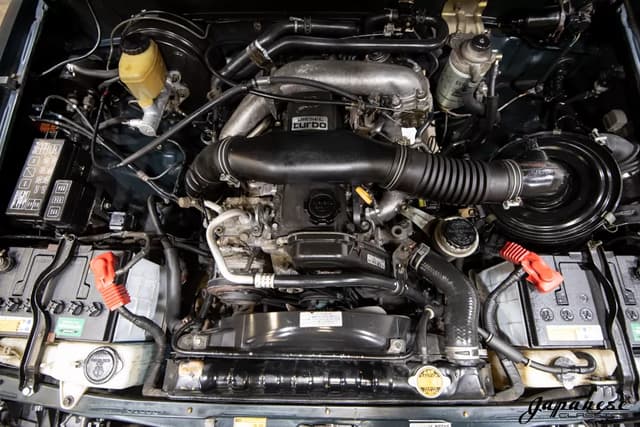 1994 Toyota Hilux Surf JDM car for sale — photo 24 of 25