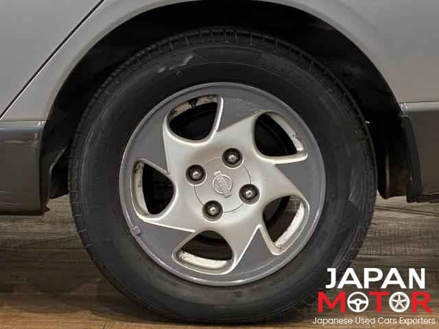 1994 Nissan Skyline JDM car for sale — photo 9 of 10