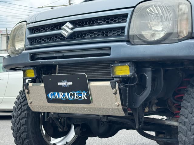 2005 Suzuki Jimny JDM car for sale — photo 11 of 25