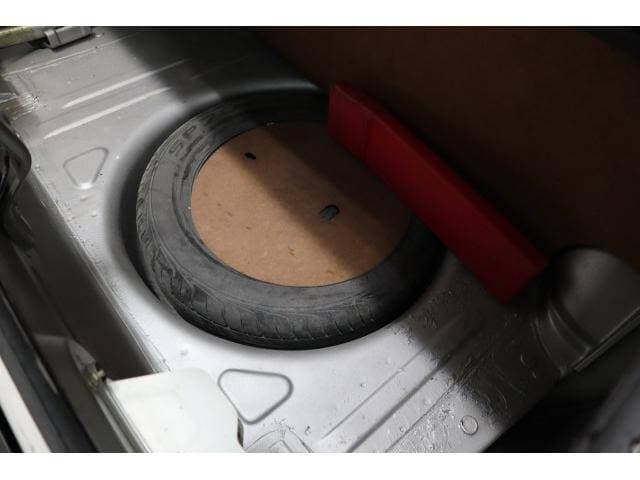 1973 Nissan Skyline JDM car for sale — photo 9 of 19