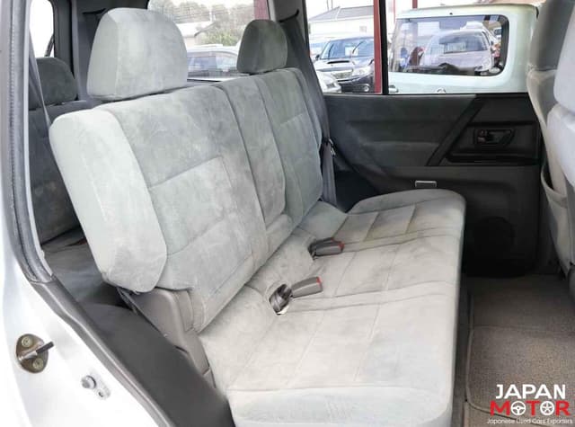 2000 Mitsubishi Pajero JDM car for sale — photo 15 of 15