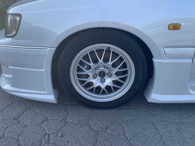 1998 Nissan Skyline JDM car for sale — photo 3 of 5