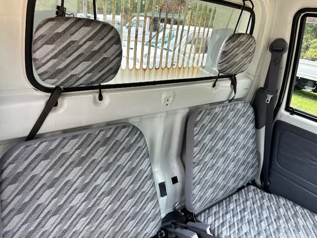 2001 Daihatsu Hijet JDM car for sale — photo 11 of 21
