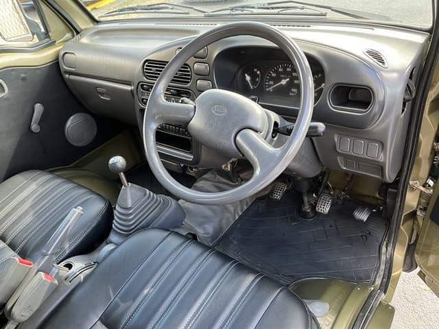 1997 Daihatsu Hijet JDM car for sale — photo 11 of 19