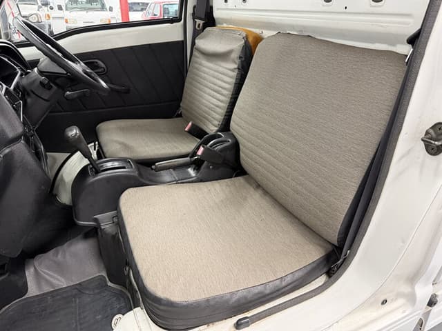 1995 Suzuki Carry JDM car for sale — photo 18 of 22