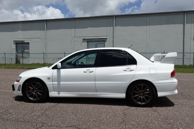 2001 Mitsubishi Lancer Evolution JDM car for sale — photo 12 of 19