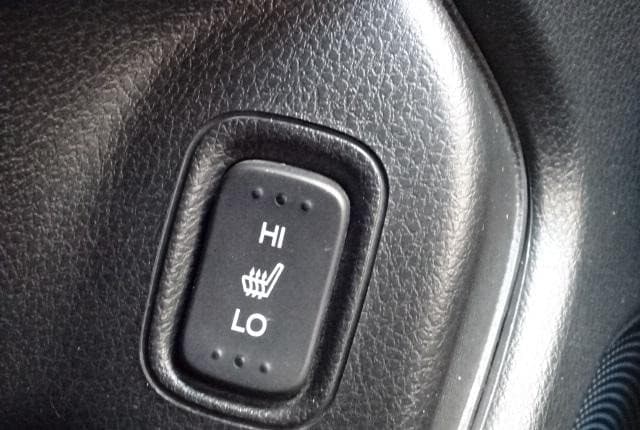 2011 Honda Odyssey JDM car for sale — photo 23 of 25