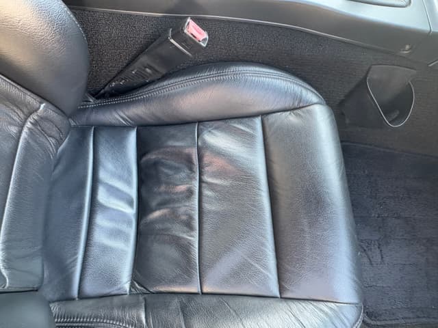 1989 Mazda Roadster (Eunos Roadster / MX-5) JDM car for sale — photo 24 of 25