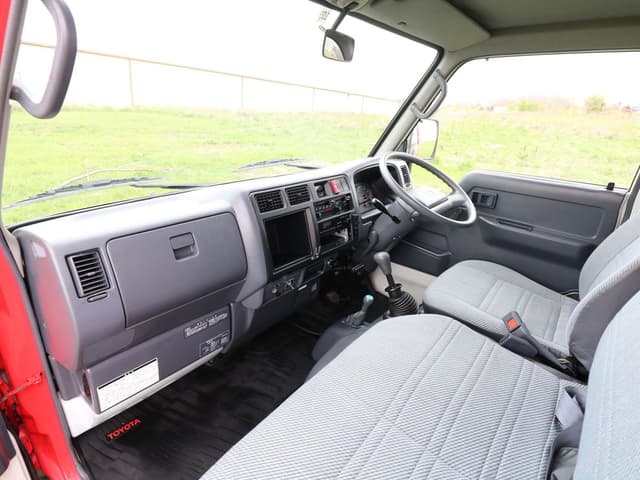 1997 Toyota Toyoace JDM car for sale — photo 16 of 25