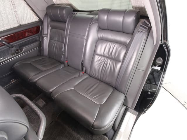1997 Toyota Century JDM car for sale — photo 19 of 25