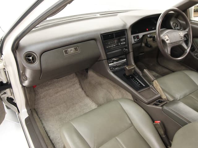 1989 Toyota Soarer JDM car for sale — photo 15 of 25