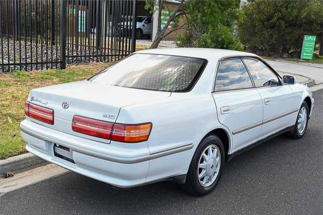 1998 Toyota Chaser JDM car for sale — photo 11 of 21