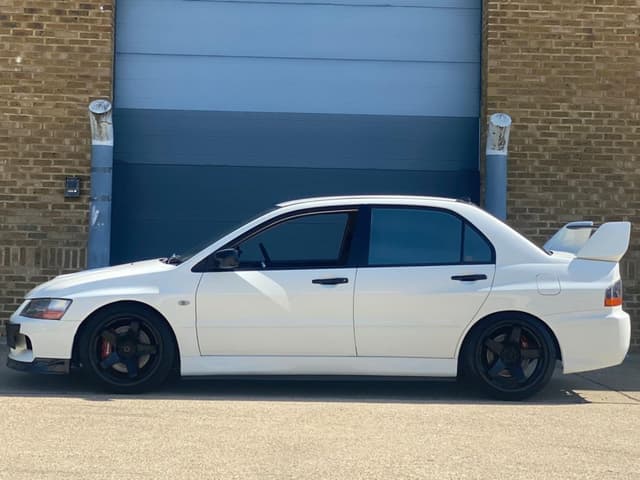2005 Mitsubishi Lancer Evolution JDM car for sale — photo 4 of 25